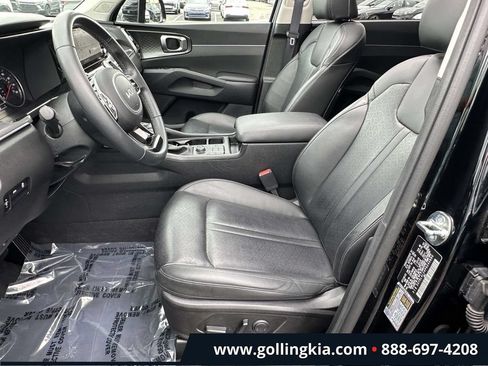 Certified 2023 Kia Sorento S w/ Panoramic Sunroof Package FWD image 17