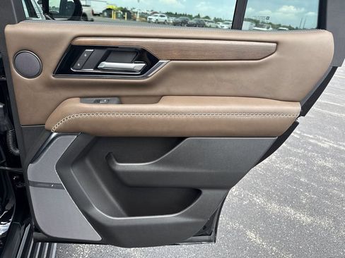 New 2026 GMC Yukon Denali Ultimate AWD/4WD image 36