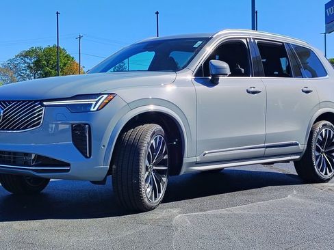New 2026 Volvo XC90 B6 Plus w/ Protection Package Premier image 6