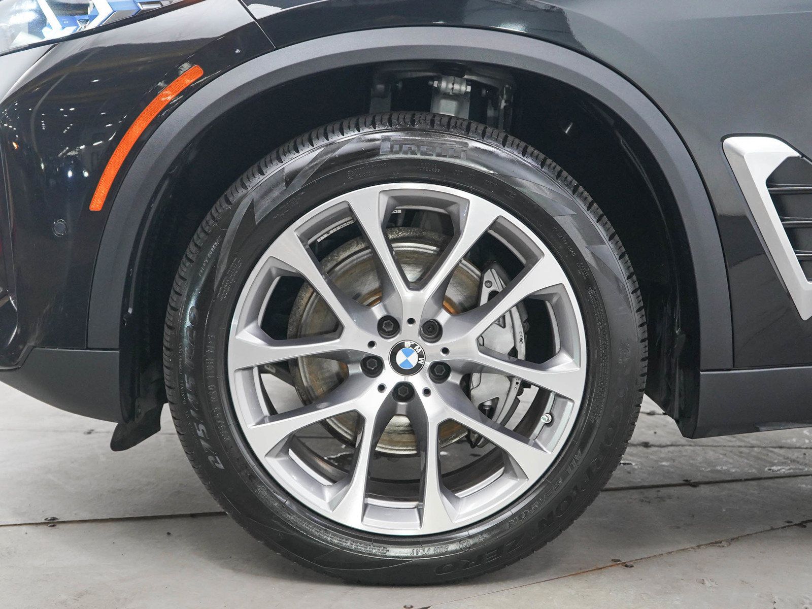 Used 2024 BMW X5 xDrive40i AWD/4WD image 30