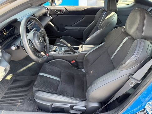 Used 2024 Toyota GR86 Premium RWD image 20