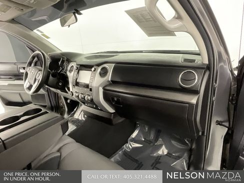 Used 2016 Toyota Tundra SR5 image 30