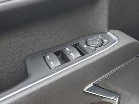 Used 2022 Chevrolet Silverado 1500 RST image 21