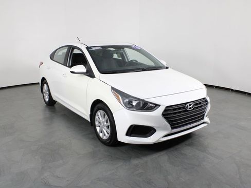Used 2018 Hyundai Accent SEL image 12