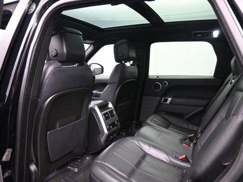 Used 2019 Land Rover Range Rover Sport HSE image 23