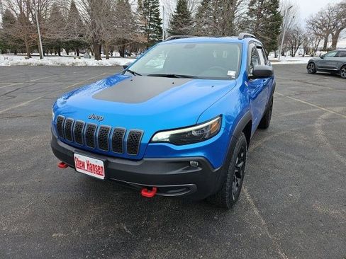 Used 2020 Jeep Cherokee Trailhawk w/ Comfort/Convenience Group image 2
