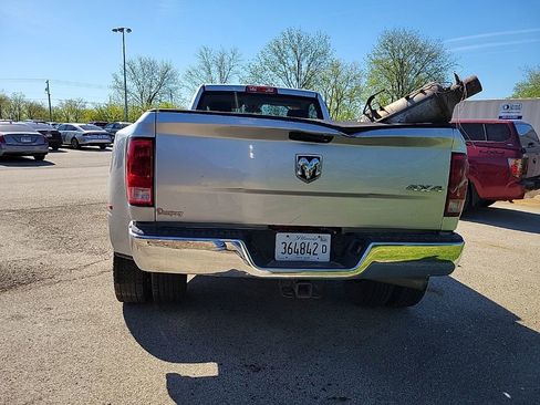 Used 2013 RAM 3500 Tradesman w/ Chrome Appearance Group AWD/4WD image 3