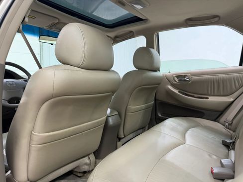 Used 2001 Honda Accord EX image 16