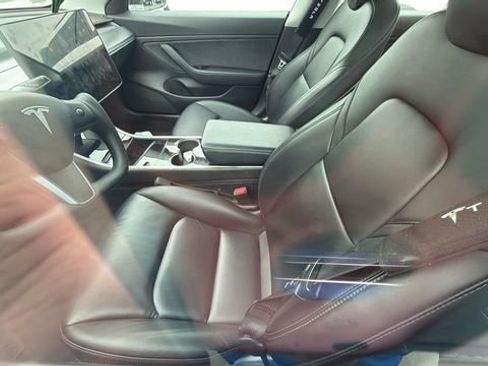 Used 2020 Tesla Model 3 Long Range image 2