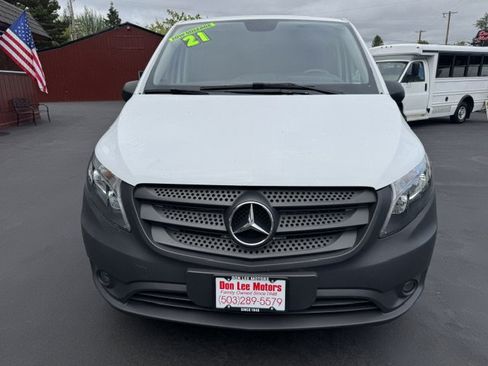 Used 2021 Mercedes-Benz Metris image 21