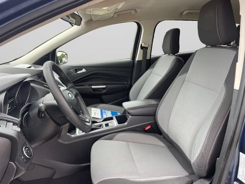 Certified 2018 Ford Escape SE w/ SE Sync 3 Package AWD/4WD image 21
