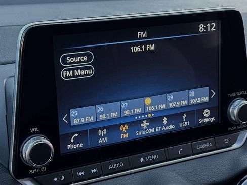 New 2025 Nissan Sentra SR image 19