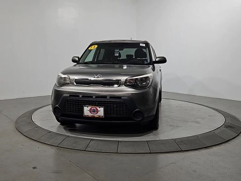 Used 2015 Kia Soul FWD image 9