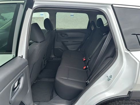 New 2025 Nissan Rogue S image 24
