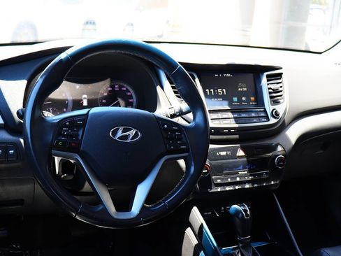 Used 2016 Hyundai Tucson Limited w/ Option Group 03 FWD image 36
