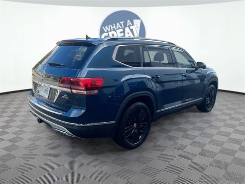 Used 2018 Volkswagen Atlas SEL Premium image 7
