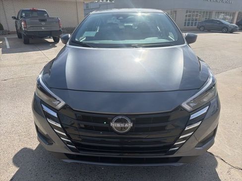 Certified 2025 Nissan Versa S w/ Trunk Package image 3