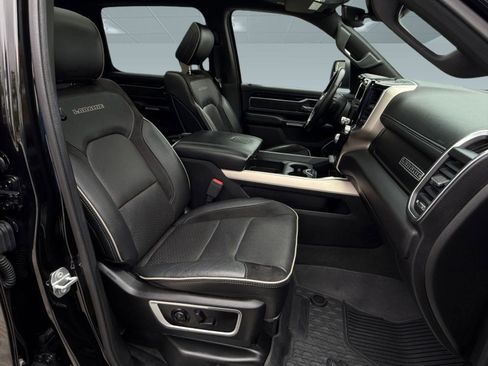 Used 2019 RAM 1500 Laramie image 24
