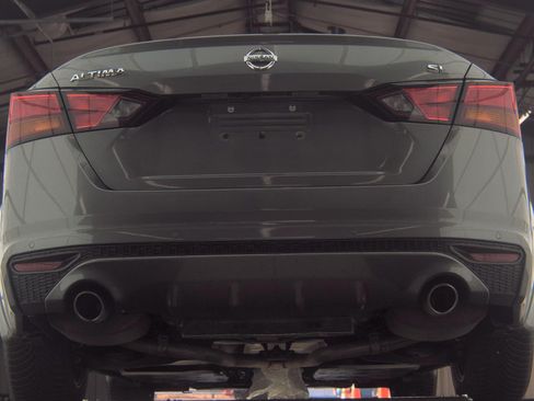 Used 2019 Nissan Altima 2.5 SL FWD image 7