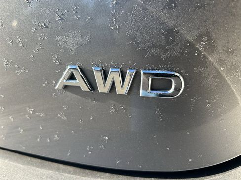 Used 2015 Nissan Rogue S w/ Convenience Package image 9