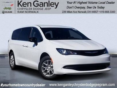 New 2026 Chrysler Voyager LX