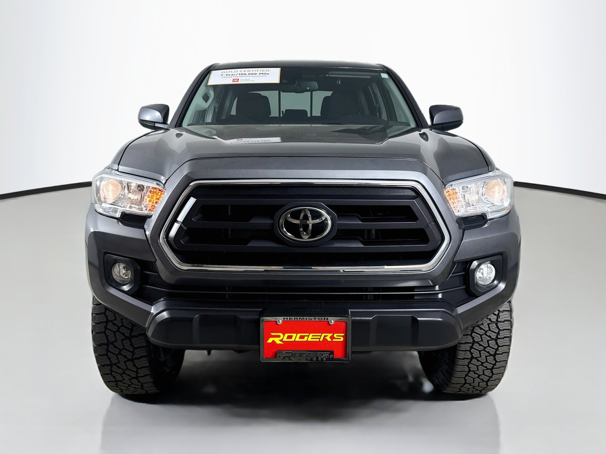 Certified 2023 Toyota Tacoma SR5 w/ Black Out Package (TMS) AWD/4WD image 2