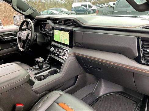 Used 2023 GMC Sierra 1500 AT4 w/ AT4 Premium Package image 13