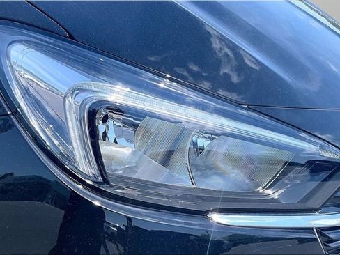Used 2023 Buick Encore GX Preferred w/ Cold Weather Comfort Package AWD/4WD image 28