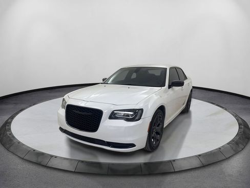 Used 2023 Chrysler 300 Touring w/ Sport Appearance Package RWD image 1