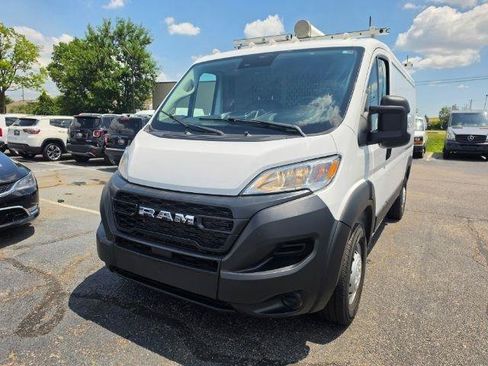 Used 2023 RAM ProMaster 2500 FWD image 2