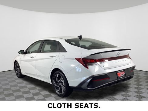 Certified 2025 Hyundai Elantra Sport image 3