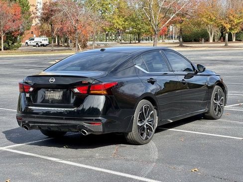 Used 2023 Nissan Altima 2.5 SR image 7