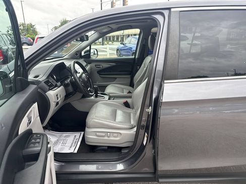 Used 2017 Honda Pilot EX-L image 10