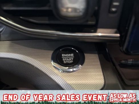 Used 2020 Ford Explorer XLT w/ Equipment Group 202A image 21