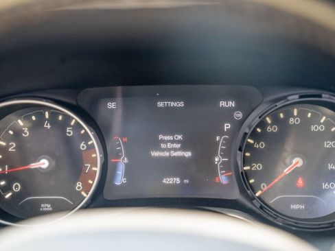 Used 2021 Jeep Compass Limited w/ Elite Interior Group image 23