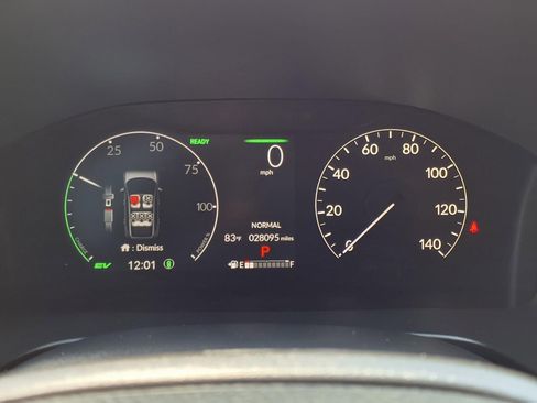 Used 2025 Honda CR-V Sport image 16