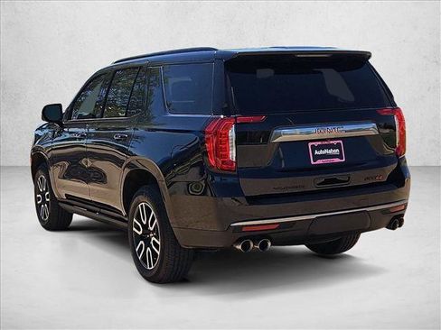 Used 2024 GMC Yukon AT4 w/ AT4 Premium Plus Package AWD/4WD image 8