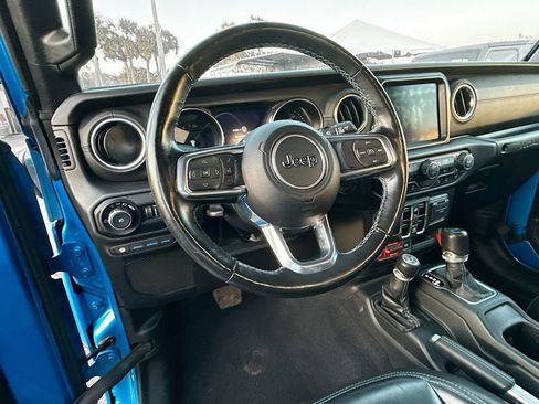 Used 2022 Jeep Wrangler Unlimited Rubicon 4xe w/ Steel Bumper Group image 12