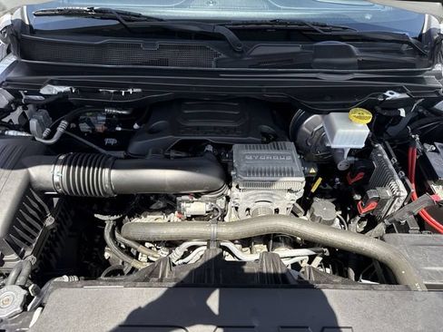 Used 2022 RAM 1500 Limited w/ Body Color Bumper Group RWD image 25