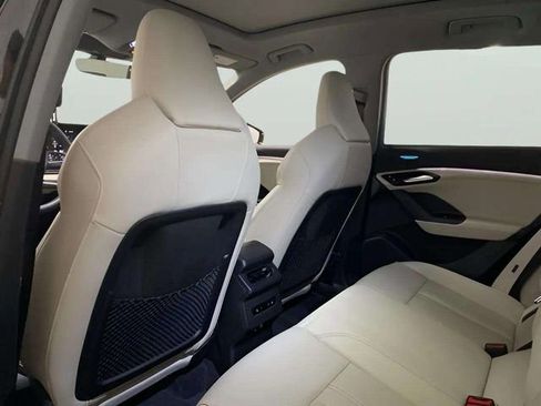 Used 2025 Audi Q6 e-tron Premium Plus w/ Premium Plus image 73