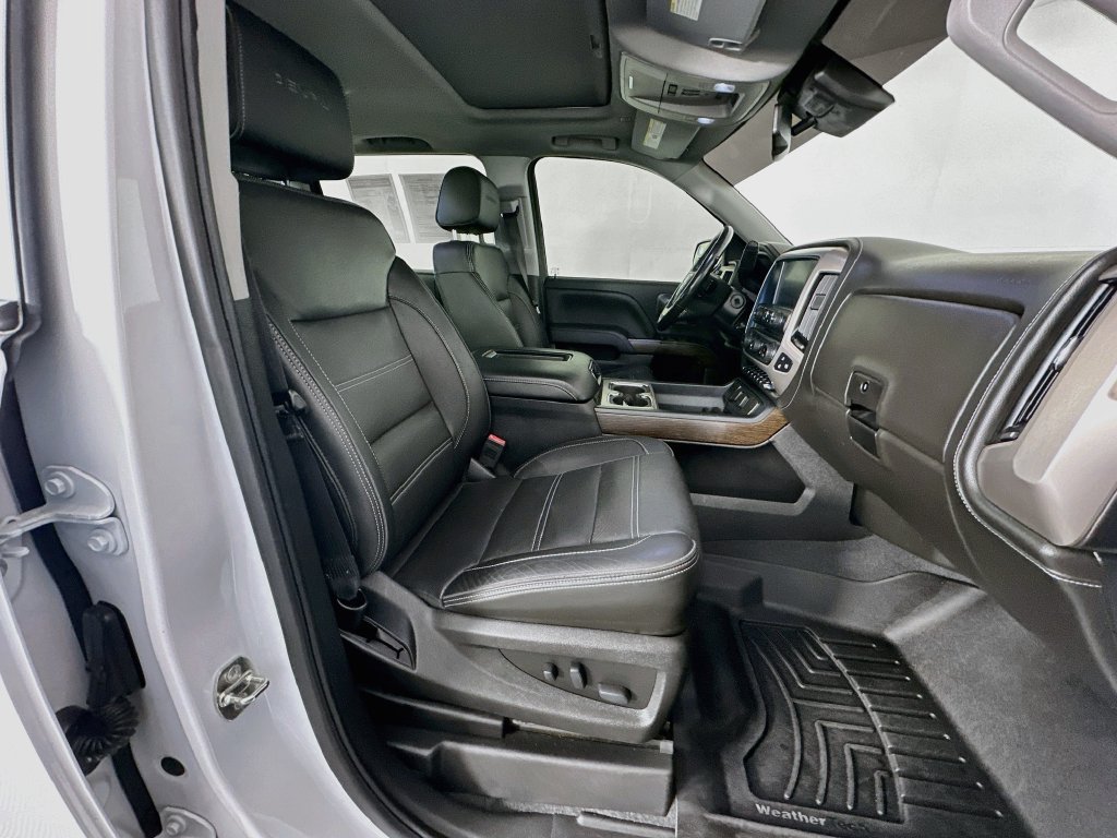 Used 2018 GMC Sierra 1500 Denali w/ Denali Ultimate Package AWD/4WD image 37