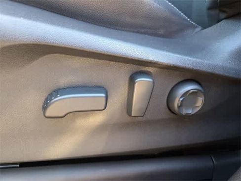 Used 2023 Subaru Ascent Limited w/ Technology Package image 18