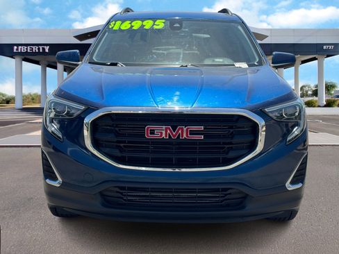 Used 2020 GMC Terrain SLE w/ Driver Convenience Package image 8