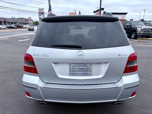 Used 2010 Mercedes-Benz GLK 350 4MATIC image 5