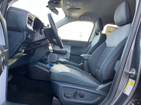 New 2026 Ford Maverick XLT w/ XLT Luxury Package image 9