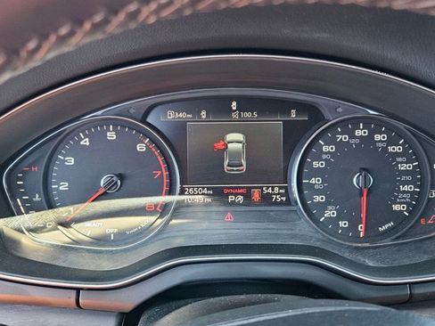 Used 2022 Audi Q5 2.0T Premium w/ Convenience Package image 11