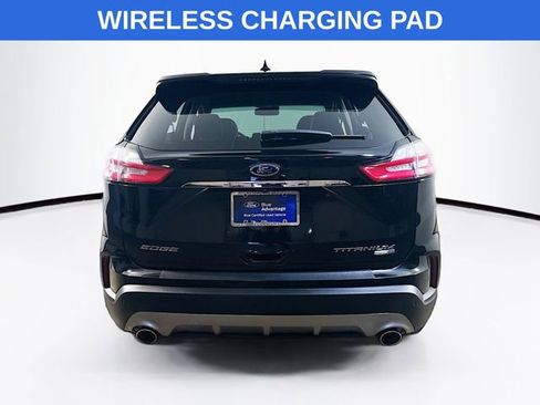 Certified 2019 Ford Edge Titanium w/ Cold Weather Package image 11