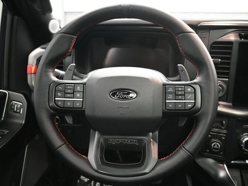 Used 2025 Ford F150 Raptor AWD/4WD image 16