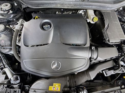Used 2019 Mercedes-Benz GLA 250 image 37