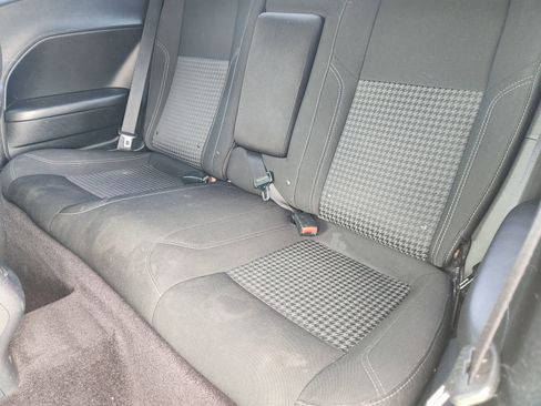 Used 2016 Dodge Challenger R/T RWD image 30